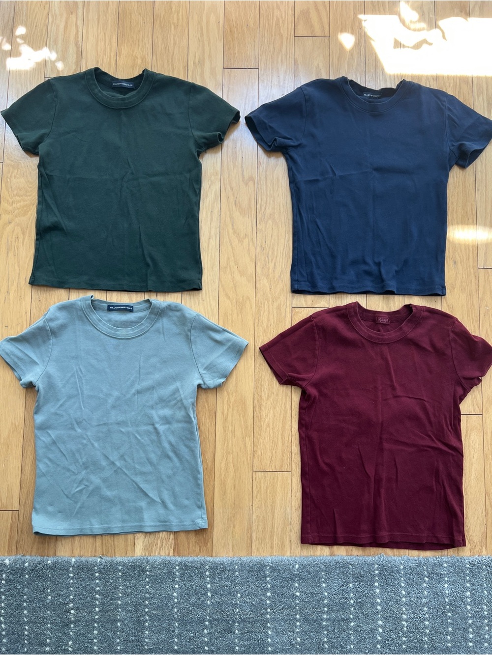 Brandy Melville Short Sleeve Tees - Forest Green, Navy, Light Green, Burgundy
